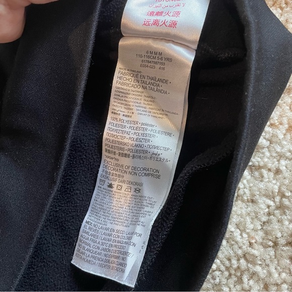 Nike girls hoodie size small / rainbow mesh inside of hood - Picture 6 of 6